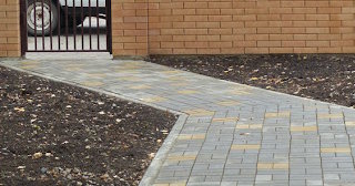 Укладка плитки на даче под ключ в Стрежевом от 816 руб. - ТротуарнаяПлитка