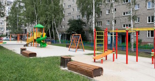 Благоустройство детской площадки во дворе от 1937 руб. в Стрежевом