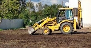 Выравнивание рельефа в Стрежевом в октябре