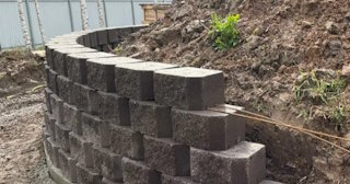 Установка подпорной стенки в Стрежевом в октябре
